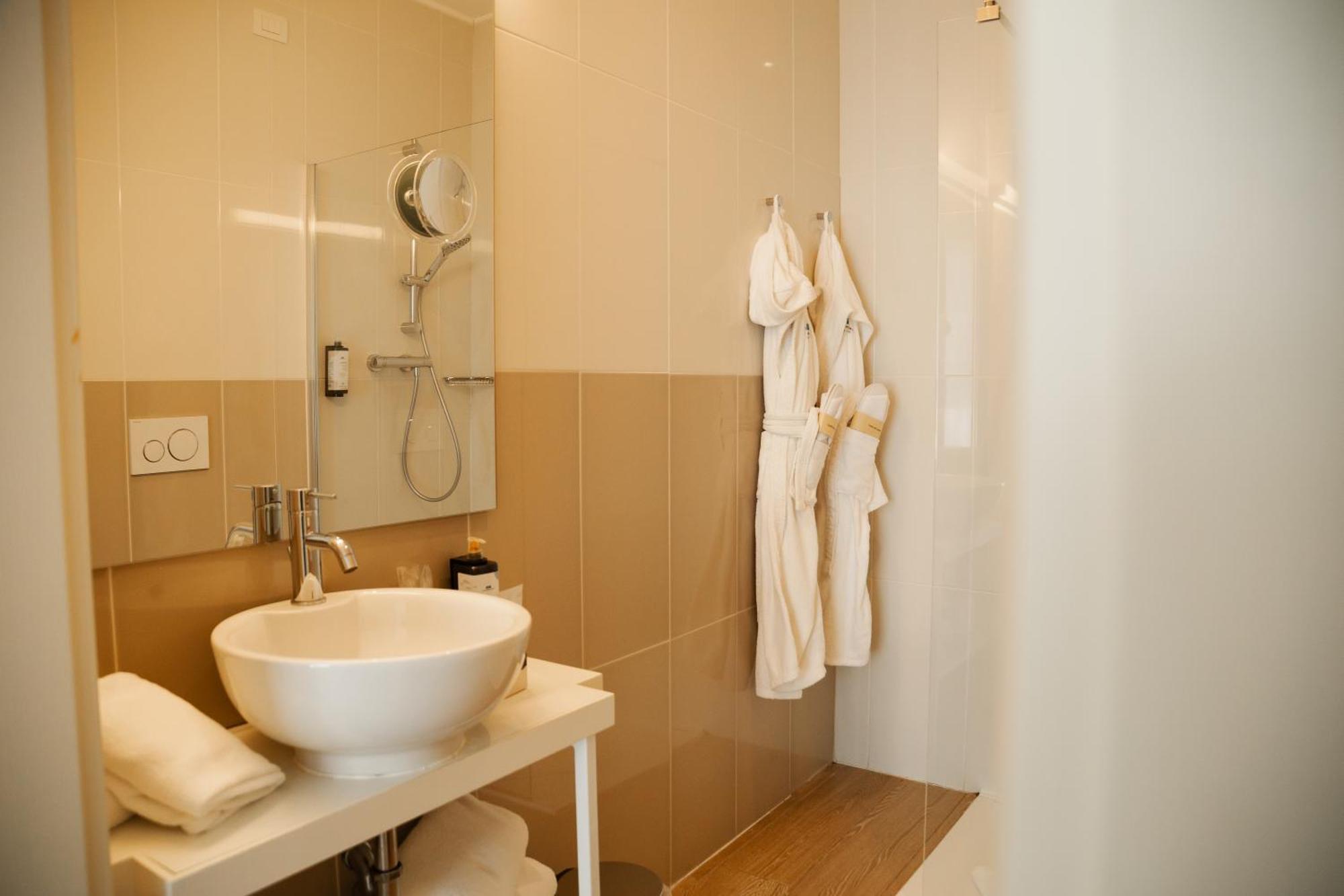 Hotel Mediterraneo 4*
