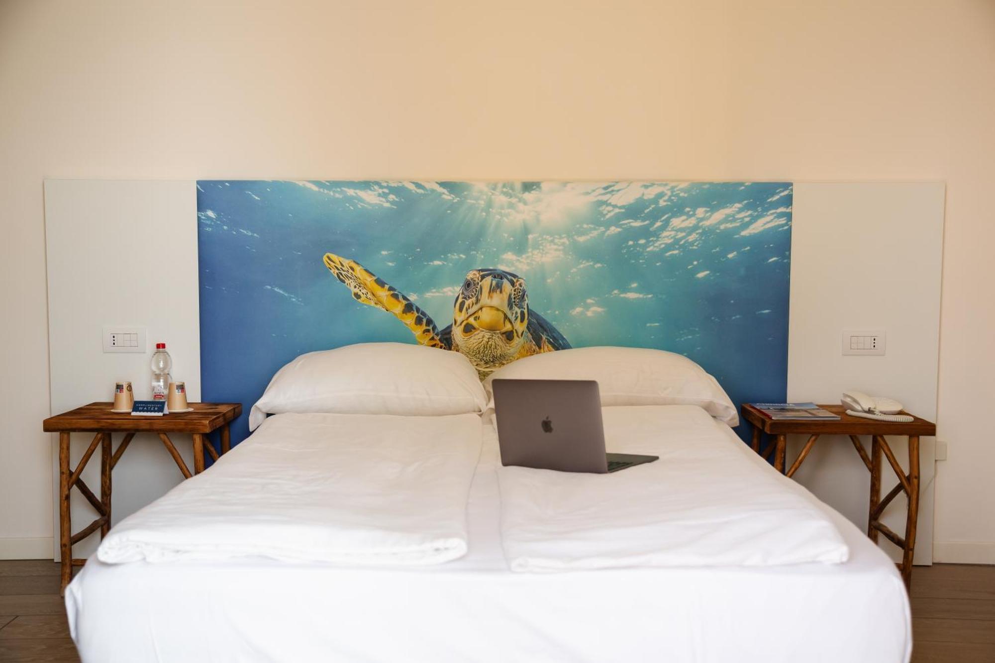Mediterraneo Hotel 4*