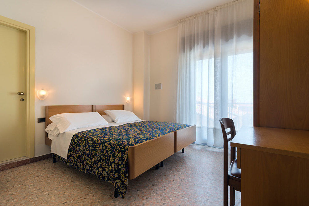 Hotel Mediterraneo