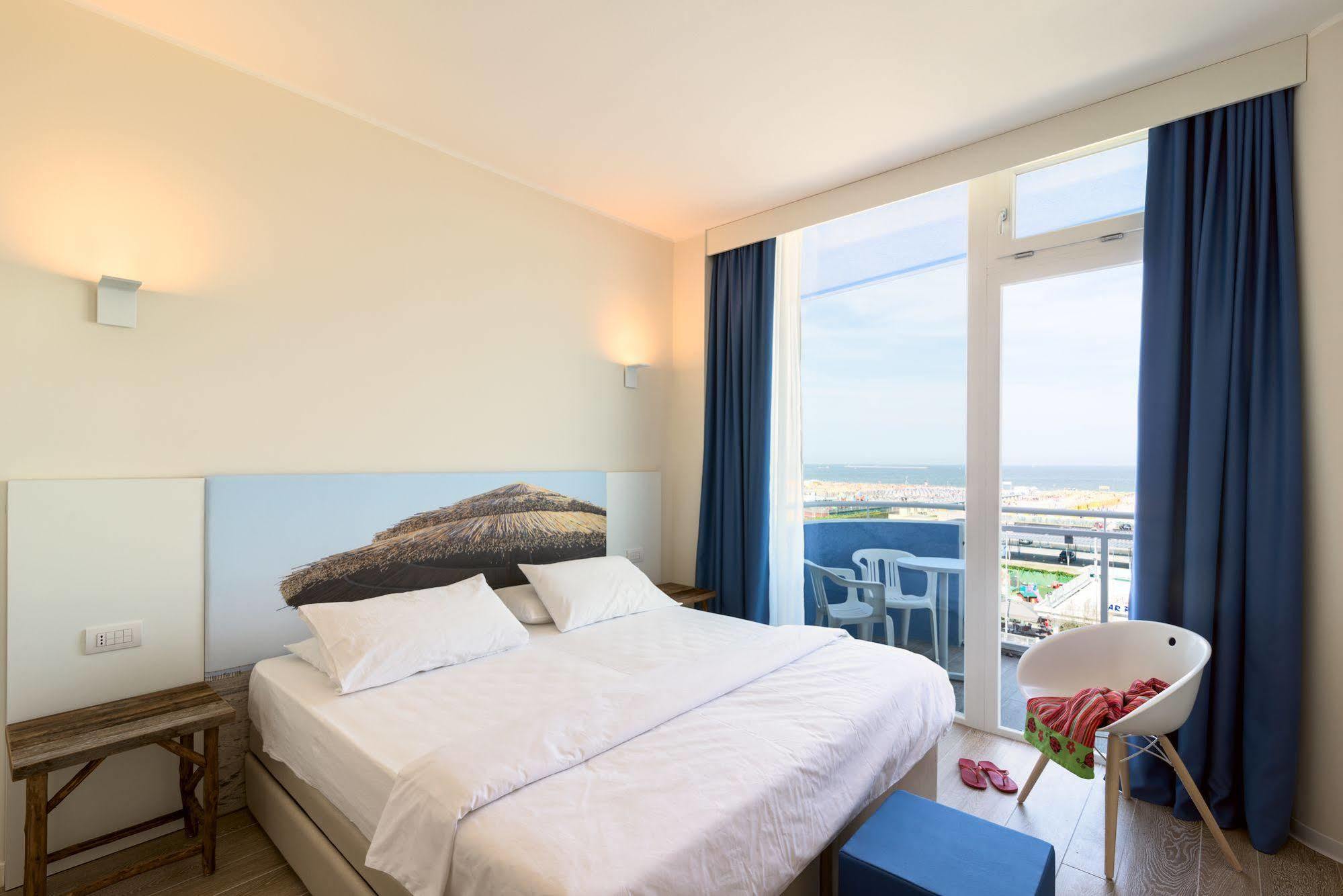 Hotel Mediterraneo 4*